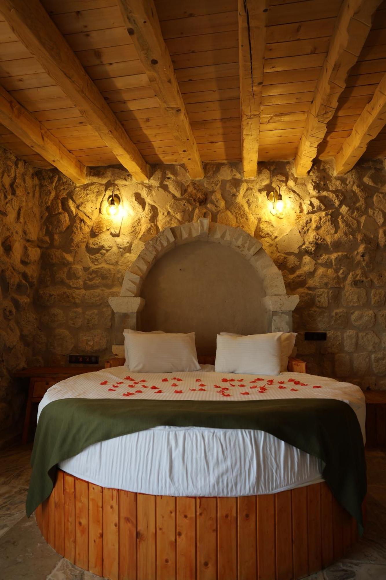 The Calypso Cave Hotel Urgup Exterior photo